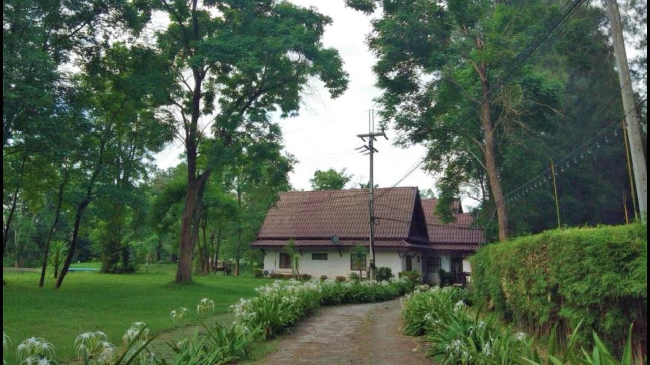 Inthanon Riverside Resort Chom Thong Exterior foto